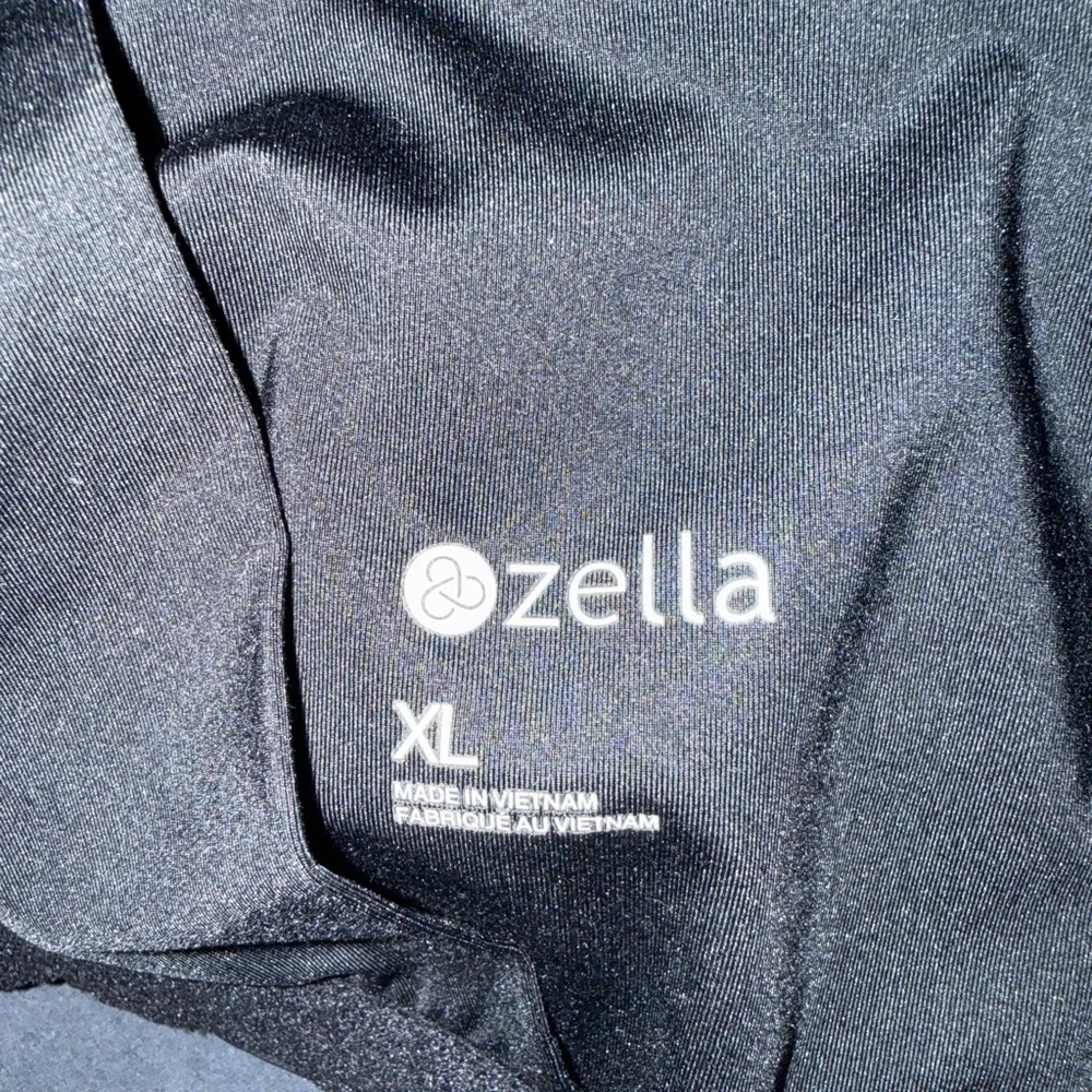 Zella Luella Luxe Black Tank - Picture 5 of 5